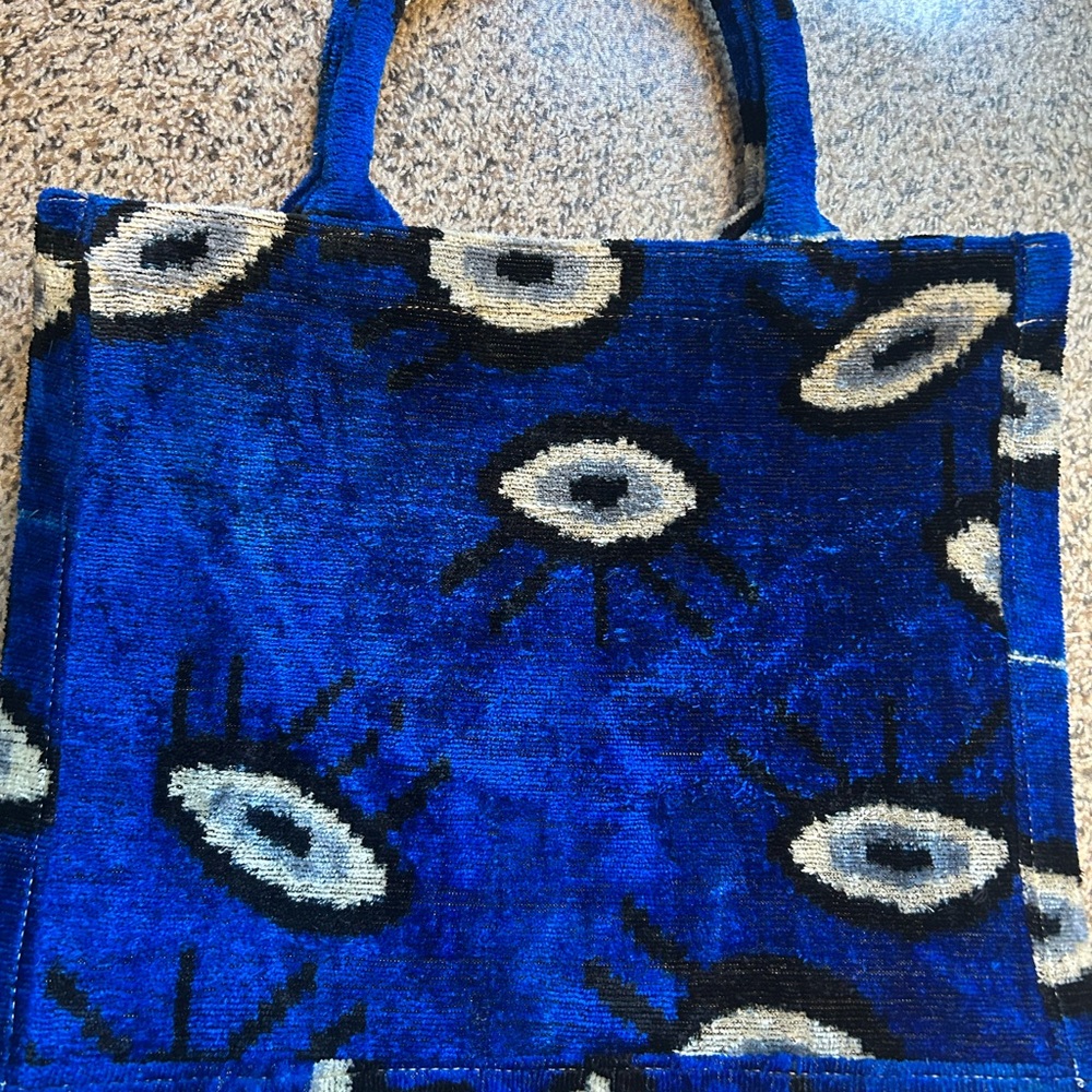 Never used Wolf and Willa Blue Eye Pattern Tote Bag
